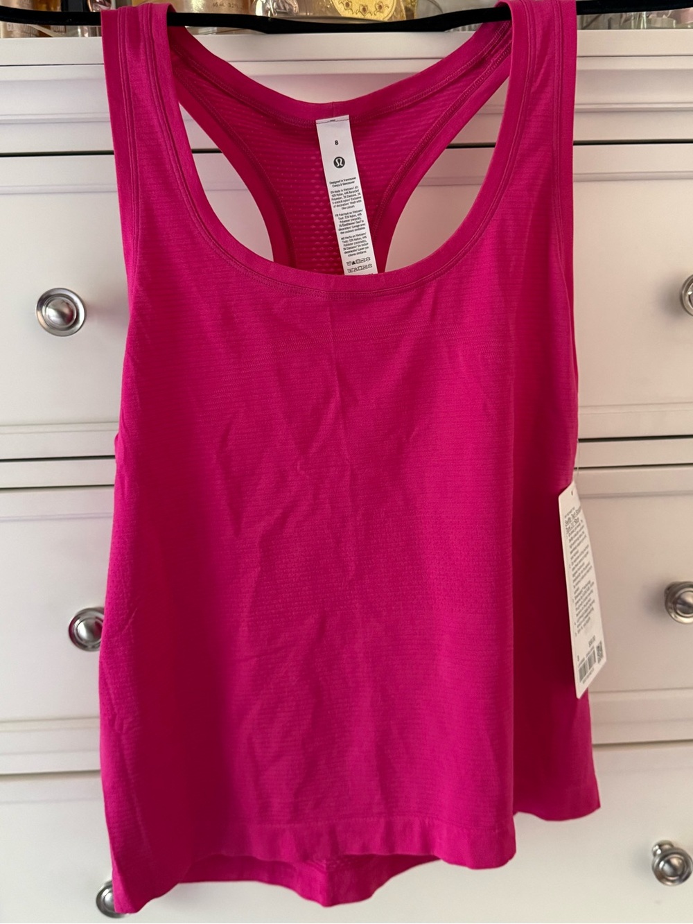 Lululemon Swiftly Tech Scoopneck Tank 2.0 - NWT - size 8